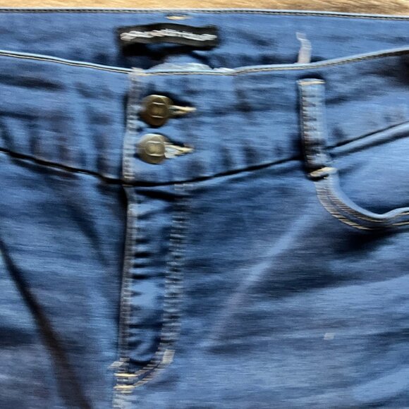 Poured in Blue Women 12 Denim Blue 2 Button Fly Stretch Rolled Cuffed Ankle (R) - Picture 3 of 11